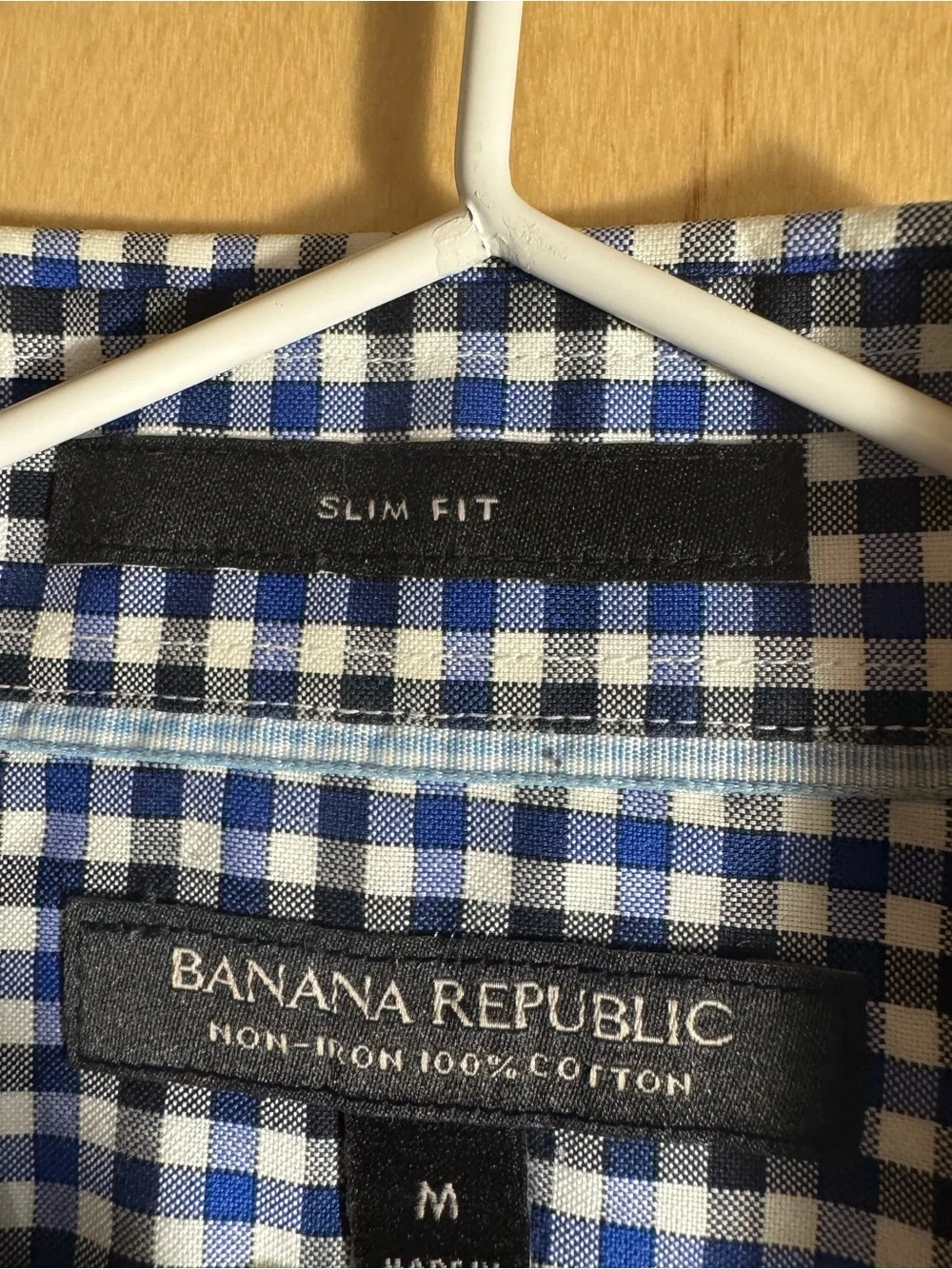 Banana Republic Blue and White Gingham Button-Down 100% Non Iron Cotton Shirt M